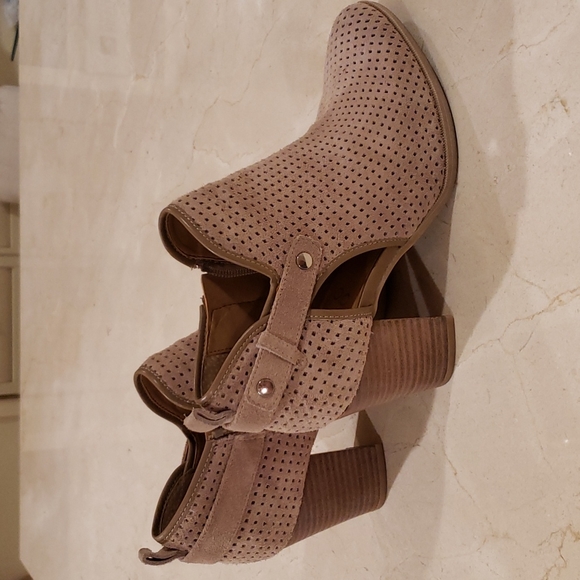 Like New Franco Sarto Grey/Taupe-Tan Suede Bootie - Picture 1 of 7